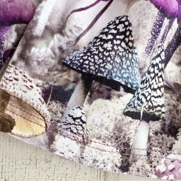 READ - Molo Enchanted Forest Mushroom Long Sleeve Peplum Top Girls sz 122 (US 7) - Picture 6 of 14